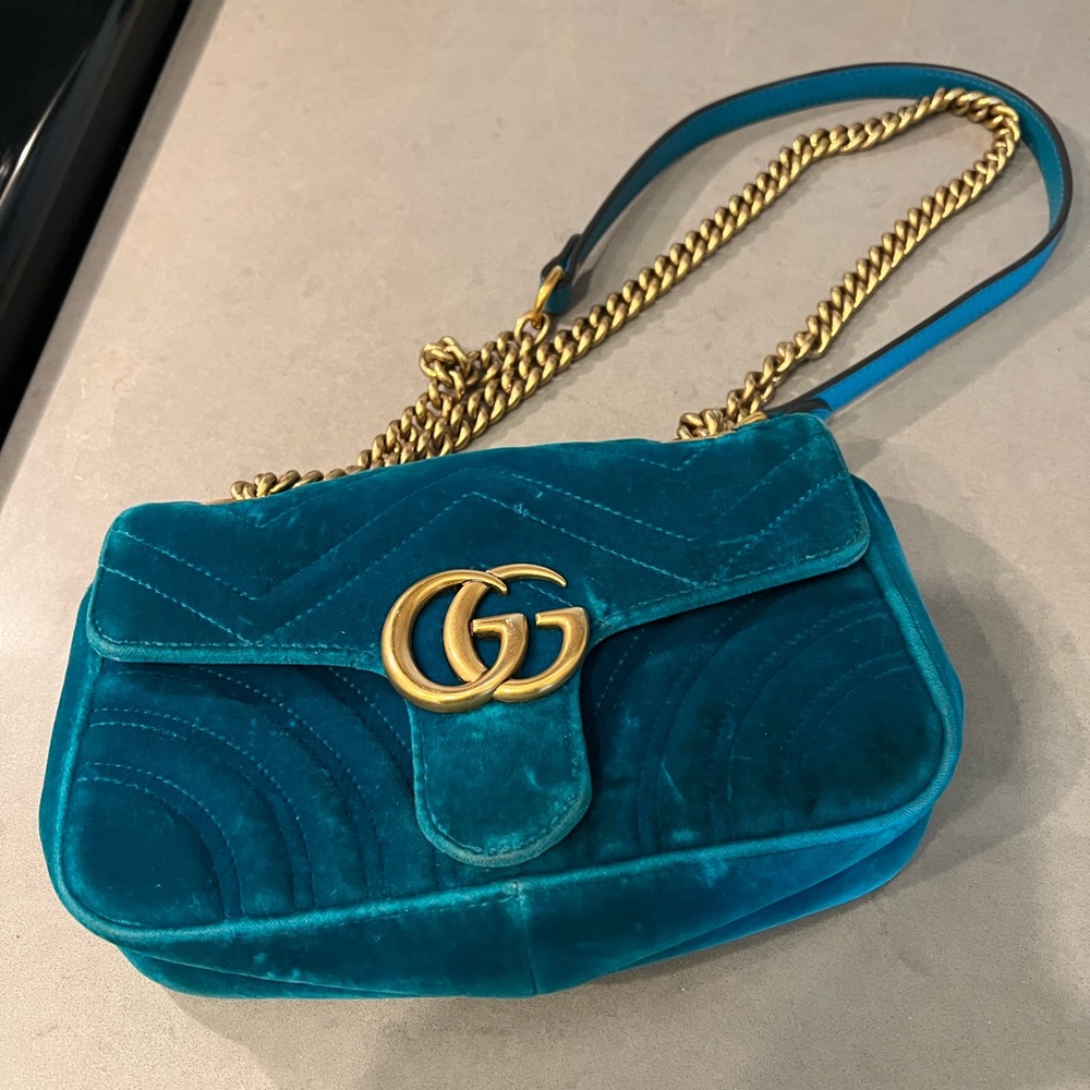 Gucci Teal Velvet Marmont Small Shoulder Bag with Gold Hardware - Picture 5 of 13